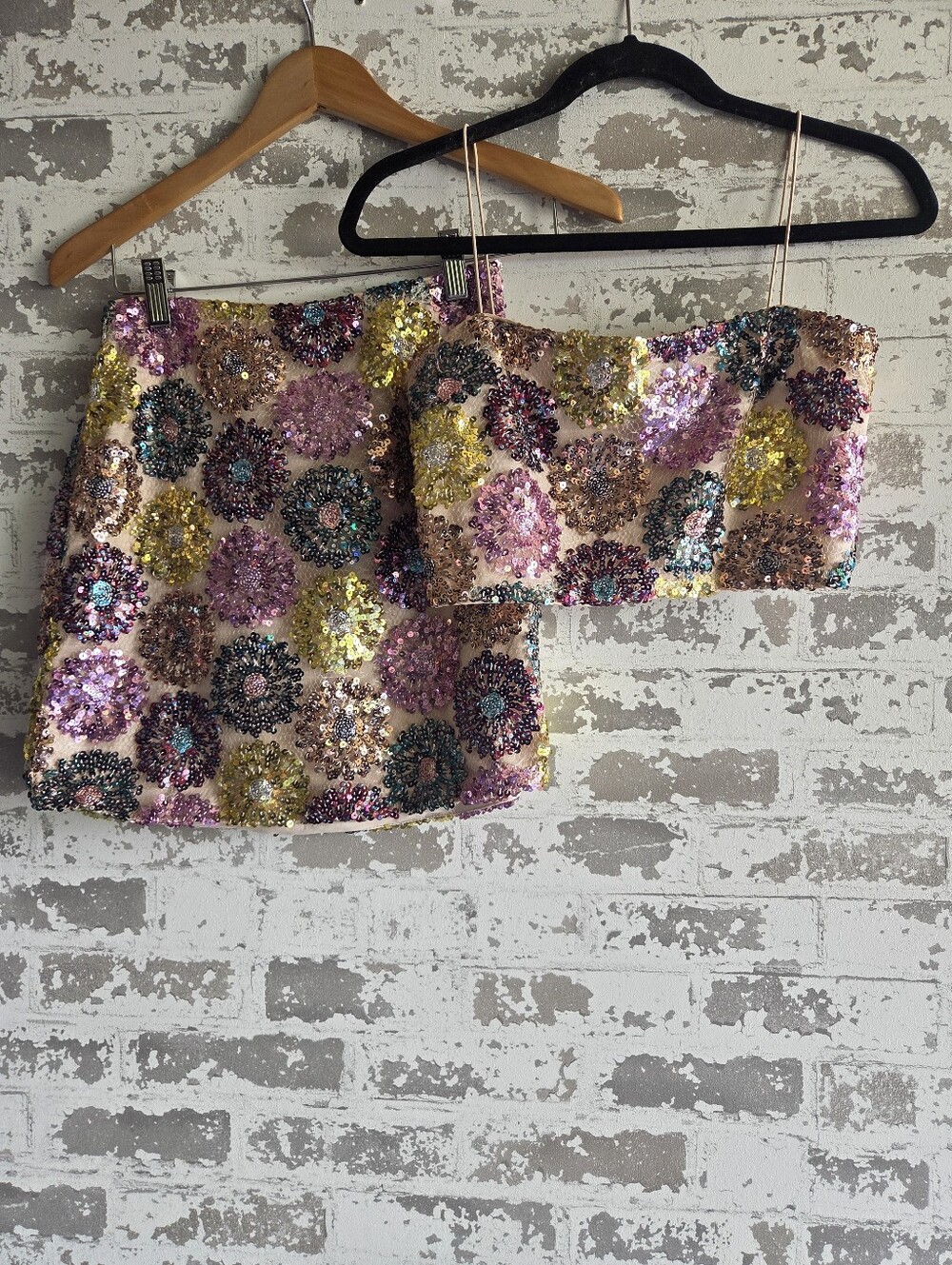 Amable by Mable Sequin Floral 2-Piece Skirt Set S